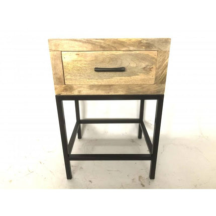 Nachtkastje met lades