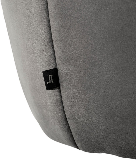 Afmeting 59 x 56 x82 cm