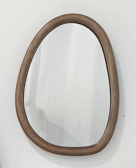 Organische spiegel houten lijst 29,5x39,5cm