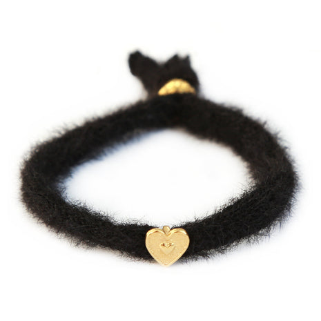 Fluffy black