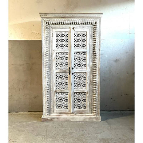kast