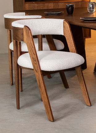LABEL51 Eetkamerstoel Sasha - Ecru - Boucle - Walnoot Houten Frame
