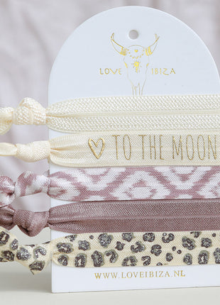 To the moon an back creme
